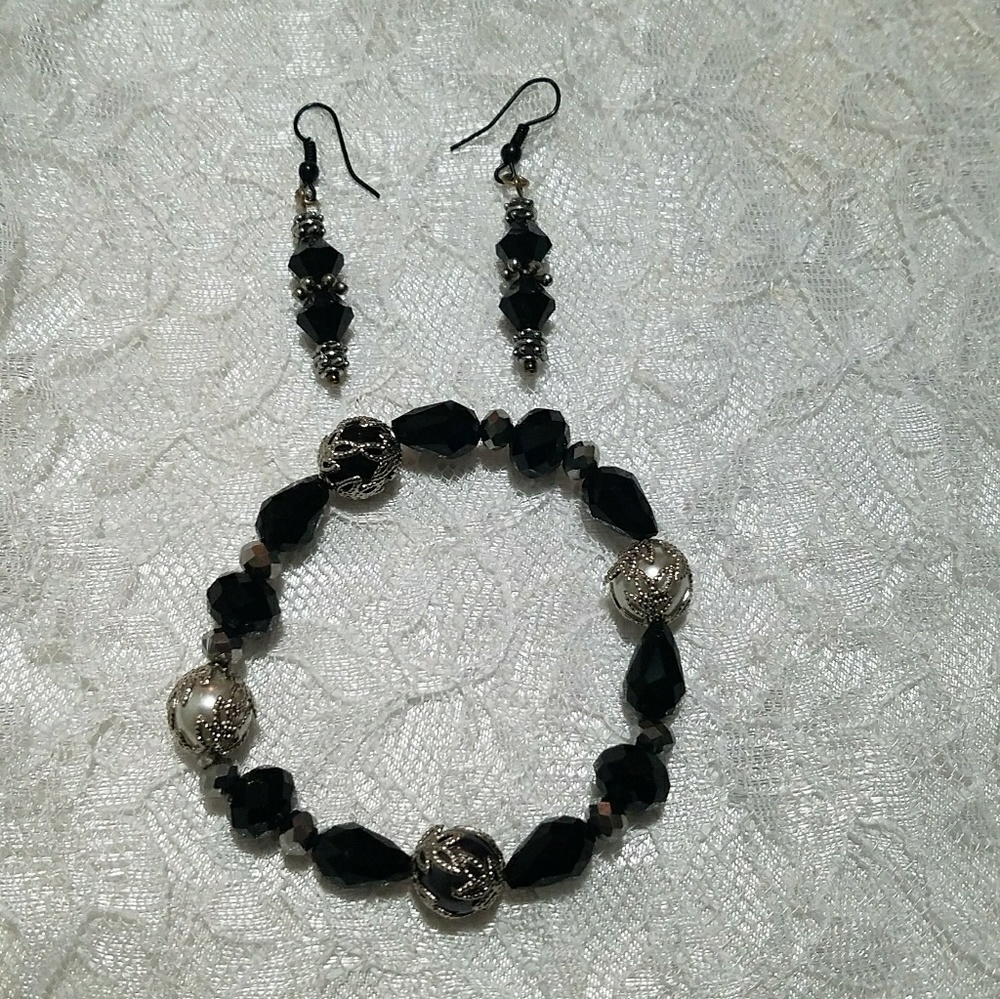 Metalicblack jewelry set